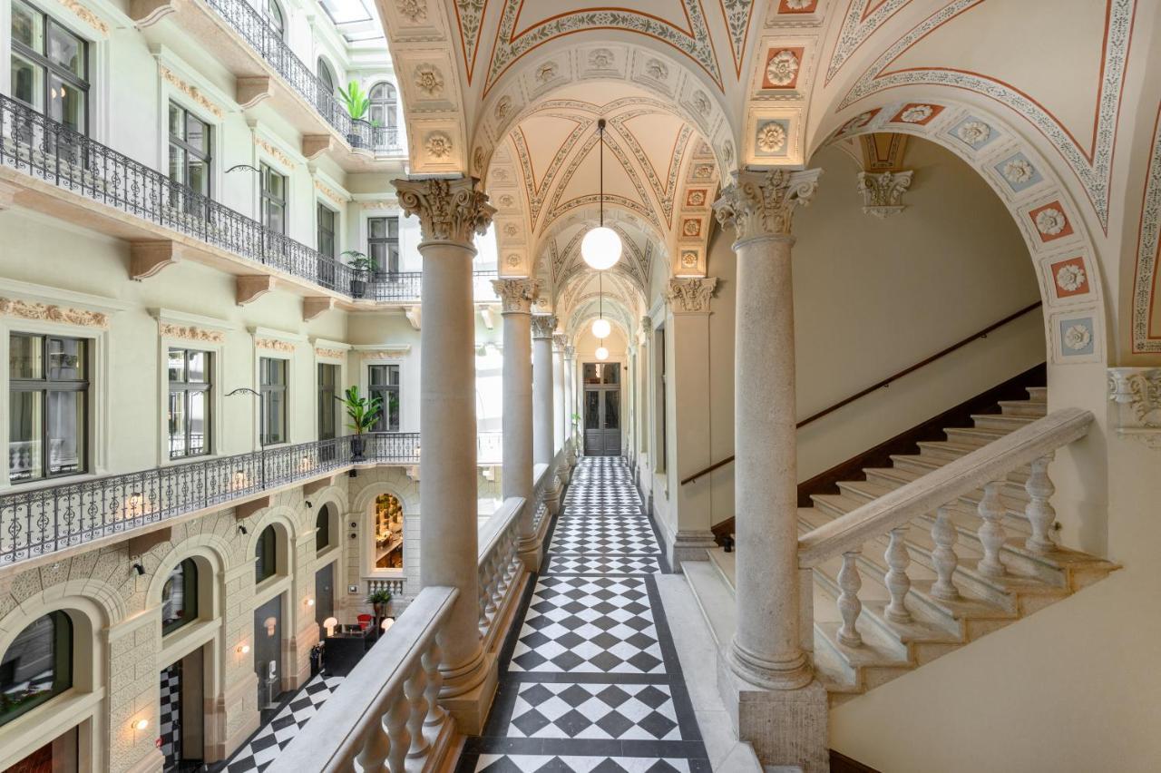 Hotel Oktogon Haggenmacher Budapest Bagian luar foto