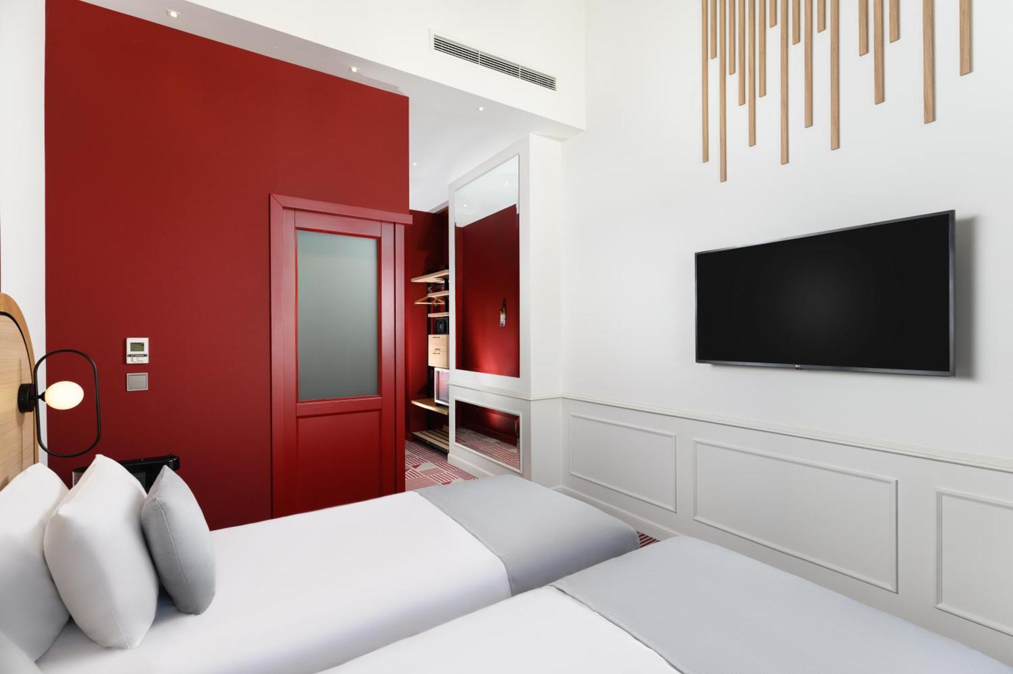 Hotel Oktogon Haggenmacher By Continental Group Budapest Bagian luar foto