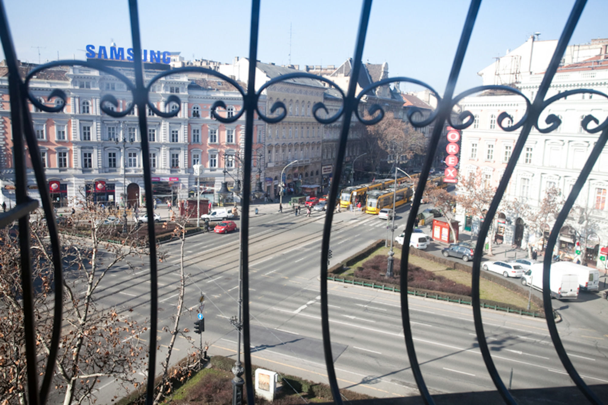 Hotel Oktogon Haggenmacher By Continental Group Budapest Bagian luar foto